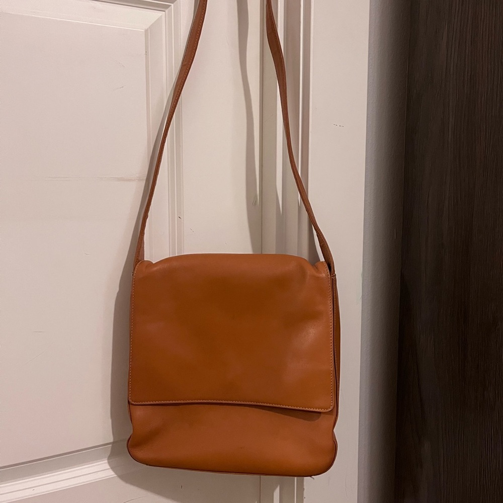 vintage tan purse